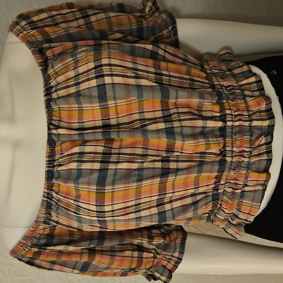 AMERICAN EAGLE Pink Paid Off-Shoulder Ruffle Baddie Crop Top XL - Picture 5 of 12